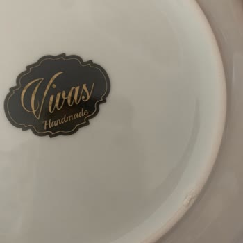 Vivas Hatalı Ürün, Kırık Tabak