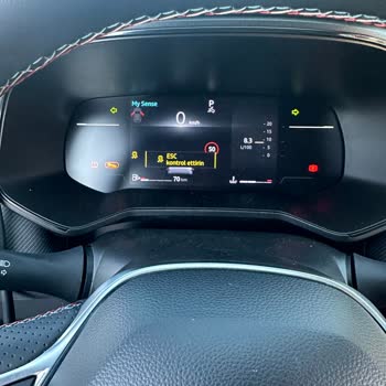 Renault Yeni Aldığım 2024 Clio'da Yaşadığım Sorunlar