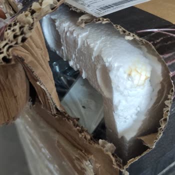 Yurtiçi Kargo Parçalayarak Kargo Taşıyor!