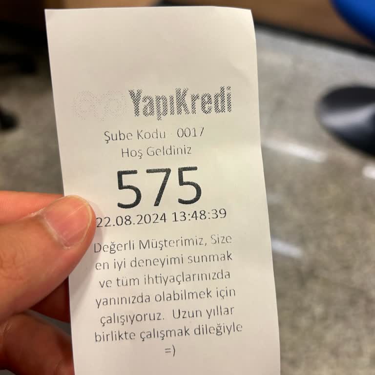 Yapı Kredi'de Gişe Sorunları Ve Uzun Bekleme Süreleri