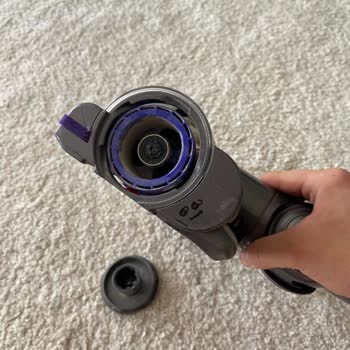 Dyson V 15 Süpürge Temizlik Başlığı Sorunu