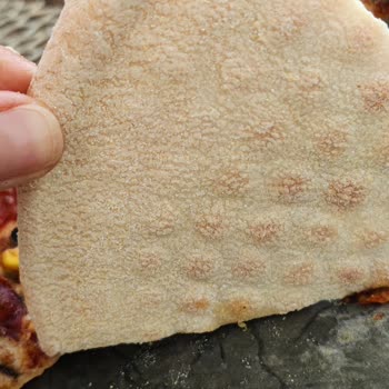 Domino's Pizza Çiğ Gelen Pizza