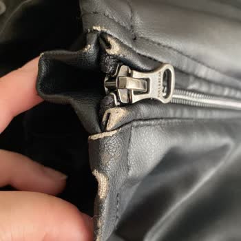 Pull And Bear Deri Ceket Soyulması