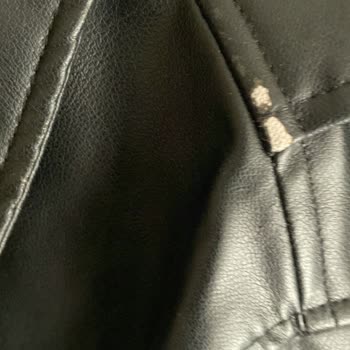 Pull And Bear Deri Ceket Soyulması