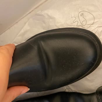 Lutvelizade Kendi Ürününün Arkasında Olan Bir Firma Değil!