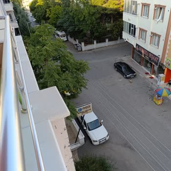 Gaziantep Şahinbey Belediyesi Rica Ediyorum Yol Üzerine Kasis Yapınız.