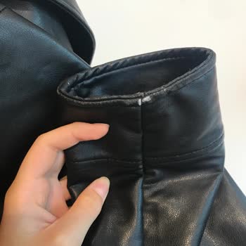Zara, Aldığım Cekette Deformeler Oluşmasına Rağmen Değişim Yapmıyor
