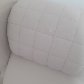 Yetişenler AVM Koltuklar Ve Gardırop