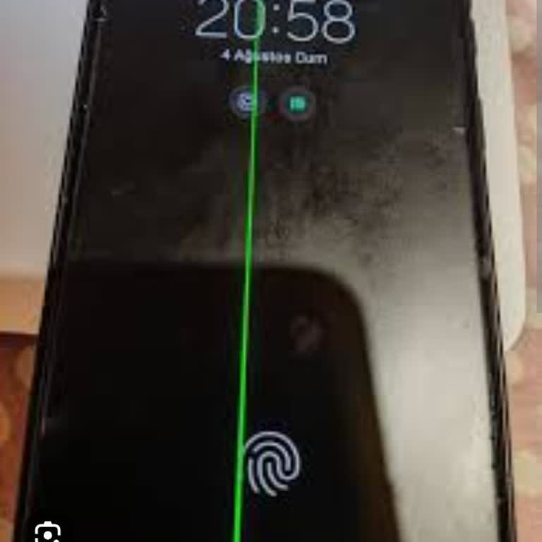 Samsung S20 Plus Yeşil Çizgi Sorunu