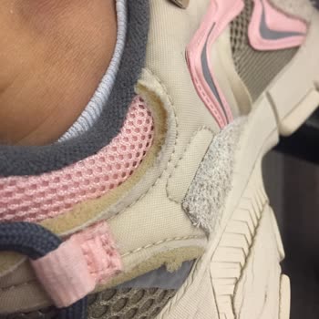 Lacoste Ayakkabı Sünger Sorunu