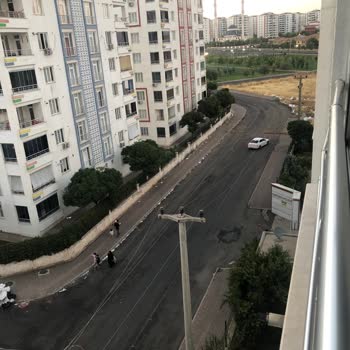 Diyarbakır Büyükşehir Belediyesi Diyarbakır Bağcılar Mah. Belediye İşini Yapmıyor