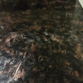 Grundig TCM 7061-d Türk Kahve Makinesi Alttan Su Akıtıyor.