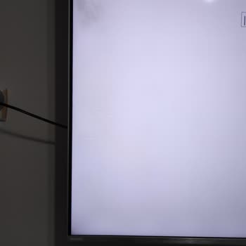 Philips TV Üretim Hatası Var