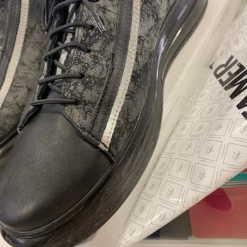 Tamer Tanca Marka Ayakkabının Kısa Sürede Sorun Çıkarması