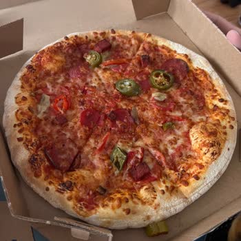 Domino's Pizza Malzeme Eksikliğiyle Hayal Kırıklığı Yarattı