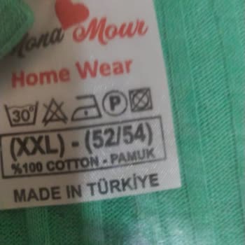 Esmoda Giyim Ve Eşofman Yanlış Beden Ve Yırtık Ürün Sorunu