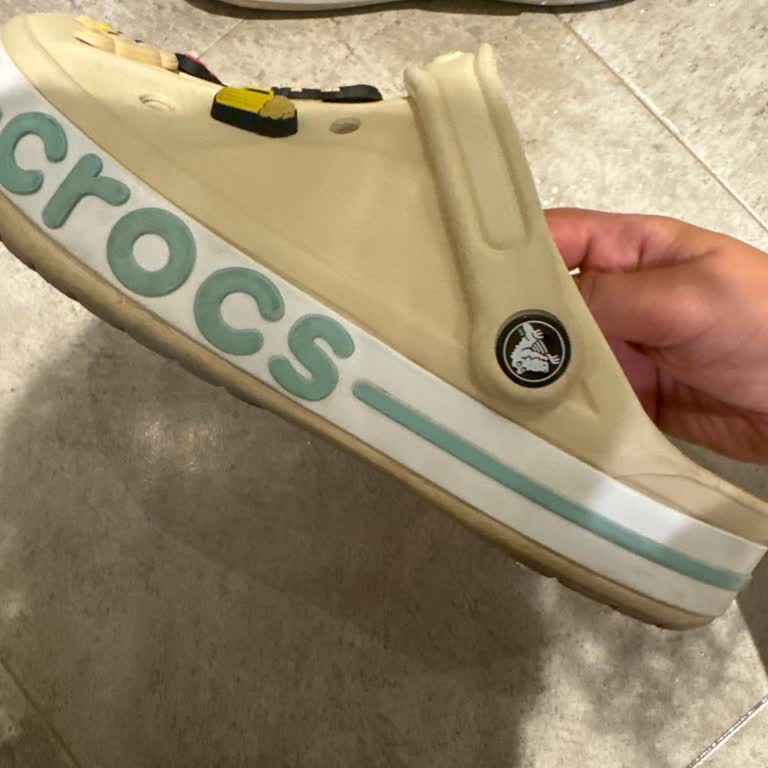 Crocs Terlik & Ayakkabı Crocs Terliğin Koku Yapması