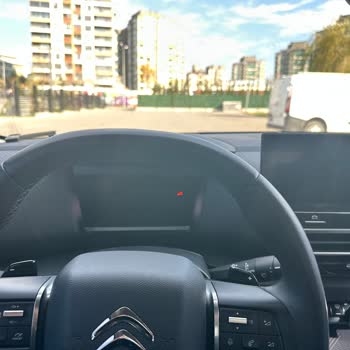 Citroen C4X Ekran Kapanması Sorunu Çözülmüyor