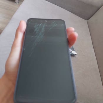 Samsung Mağazasında Tamir Süreci Ve İletişim Sorunları