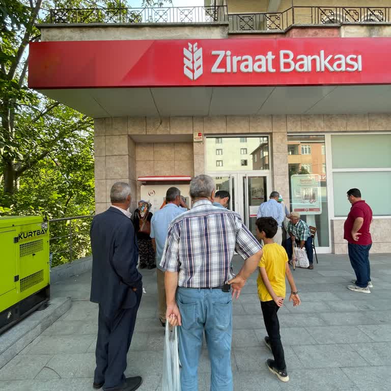 Ziraat Bankası ATM Yetersiz Ve Arızalı