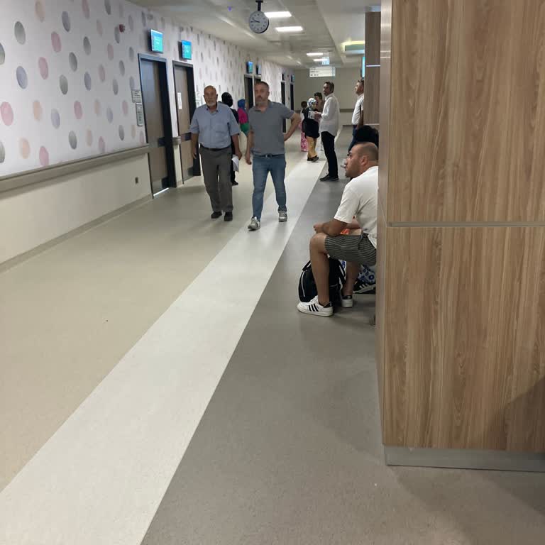 Kütahya Şehir Hastanesi EEG Odasının Uygunsuzluğu?