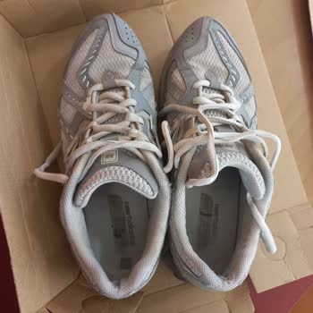 New Balance Bu Konuda Yardımcı Olmanızı Bekliyorum