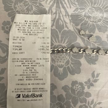 Küppeli Accessories Aldığım Çelik Bileklik İlk Gün Kırıldı