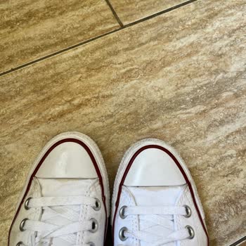 Koray Spor Converse Önünde Sararmalar Oldu
