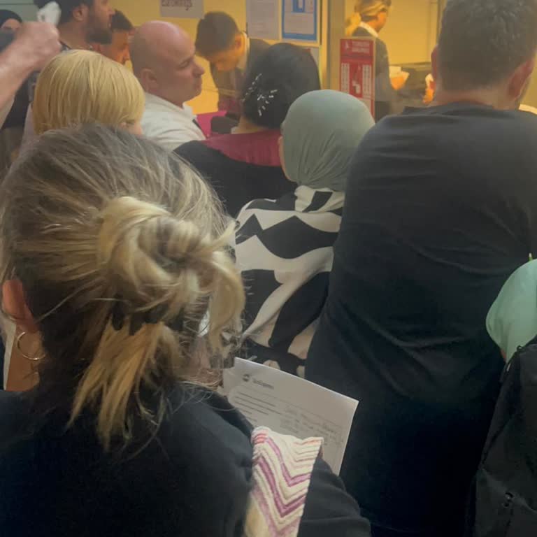 Lost Luggage After Delayed SunExpress Flight from Düsseldorf to Ankara