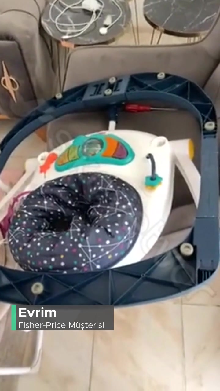 Fisher-Price Kendi Hataları Olmasına Rağmen İade Almayacaklarını Söylediler videonun kapak resmi