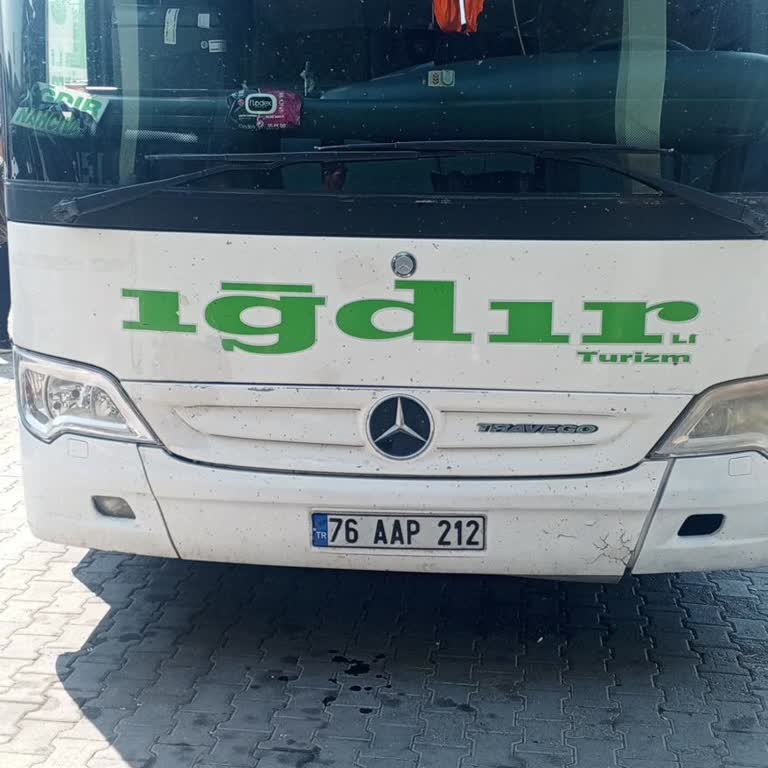Iğdırlı Turizm Geç Kalkan Ve Arızalanan Otobüs Yolculuğu