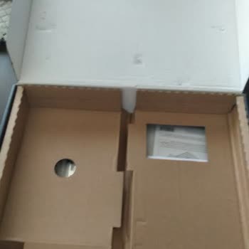 Vatan Bilgisayar Hatalı Gelen Ürünün Kimse Tarafından Kabul Edilmemesi.