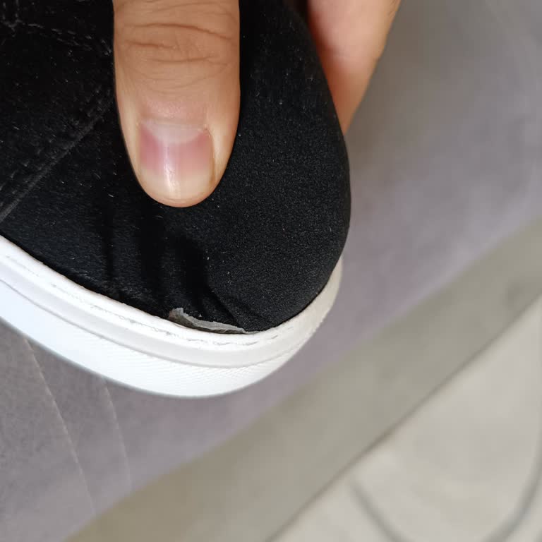 Loppeshoes'tan Aldığım Ayakkabı Patlak Geldi Ve İade Talebim Reddedildi