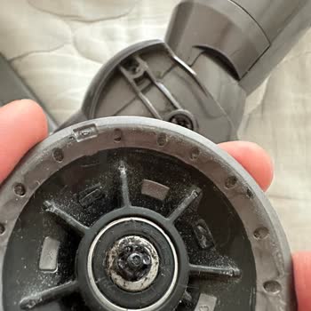 Dyson V15 Detect Absolute İle Yaşadığım Servis Sorunu