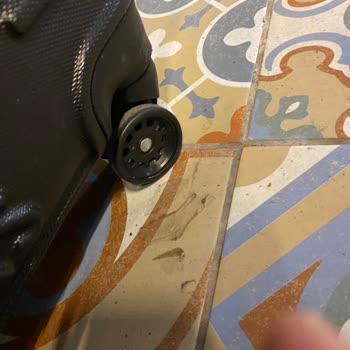 Regretting My Decision to Fly with Pegasus Airlines—New Luggage Damaged