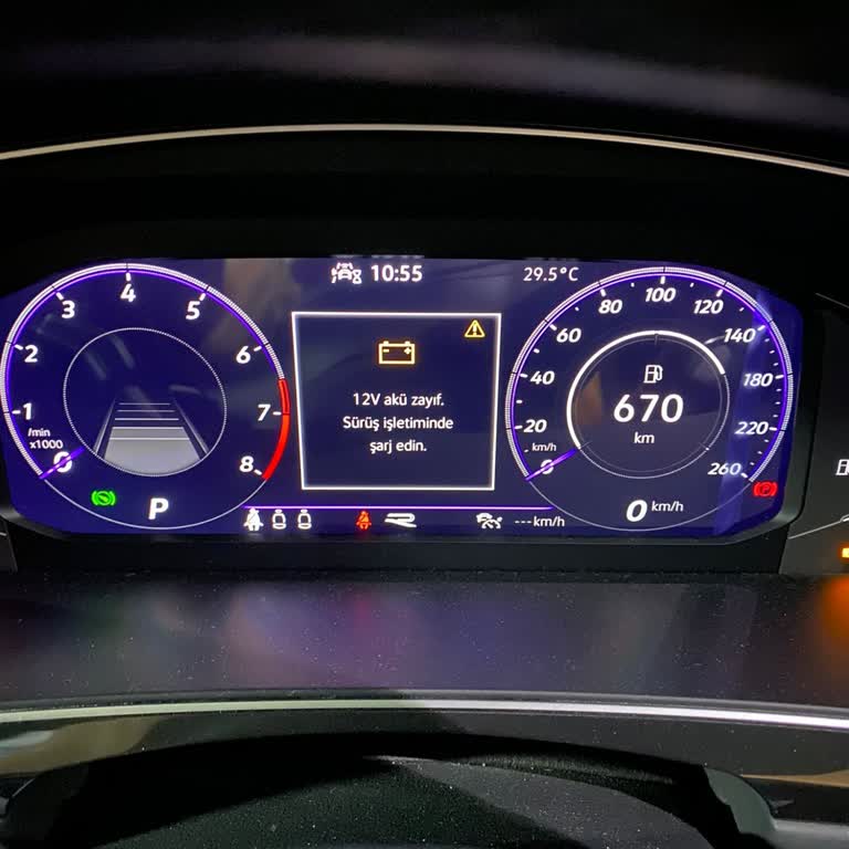 Volkswagen Araç Garanti Devam Etmesine Rağmen Akü Değişimi Yapılmıyor