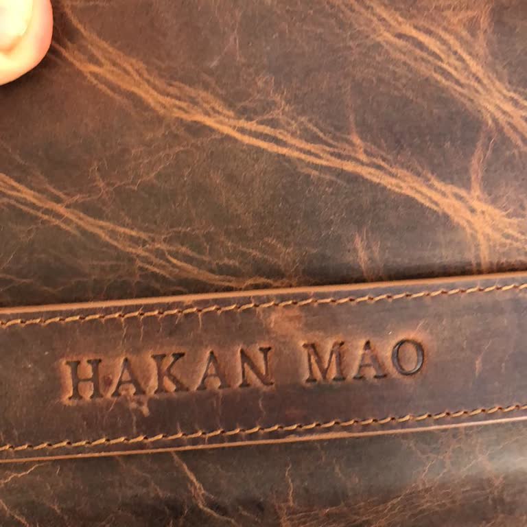 Louise Motto Müşteri İle İlgilenmiyor. Lafta %100 Müşteri Memnuniyeti