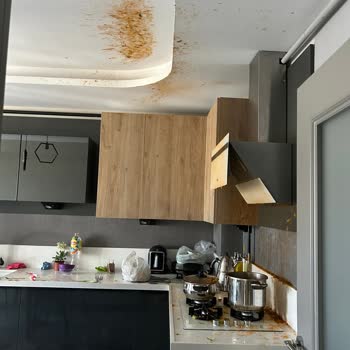 Karaca Züccaciye Düdüklü Tencere Patlaması