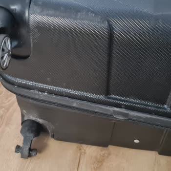 Watsons Mağazasından Aldığımız Valiz İlk Kullanımda Paramparça Oldu