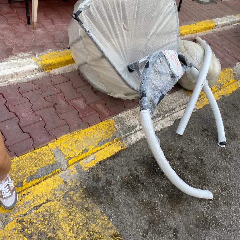 Sürat Kargo Kargo Bırakmadı Kargomu Eve Kadar Komşuma Bırakabilirdi