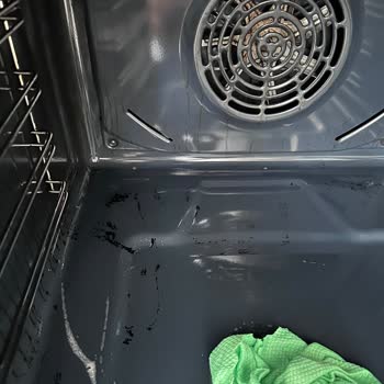 Arçelik Fırın Kullanımında Yağ Sızıntısı Sorunu