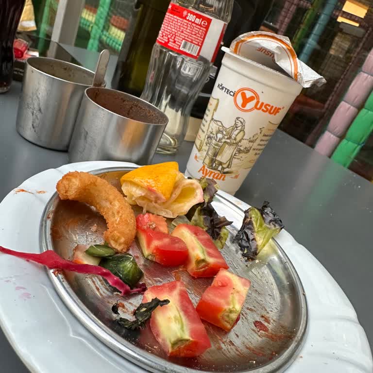 Köfteci Yusuf'un Kalitesi Düşmüş