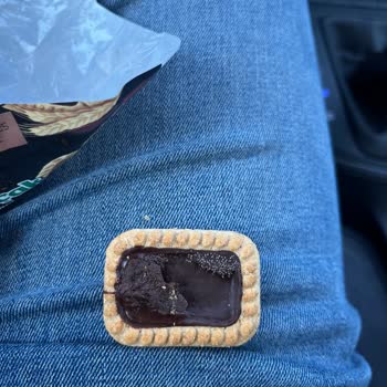 Eti Gıda Sütlü Çikolatalı Bisküvi Kalite Sorunu