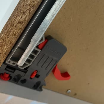 Samet A.Ş Raylı Çekmece Tırnak Sorunu Ve Çözüm Önerileri