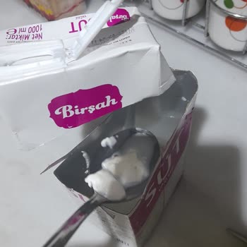 A101 Bozuk Süt Satması Ve Ürünün Arkasında Durmaması