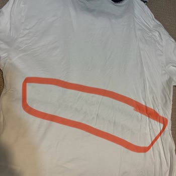 Zara T-shirt Renkler Birbirine Girdi