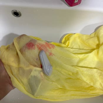 LCW Kasiyerinin İhmali Kıyafetimin Mahvolmasına Neden Oldu