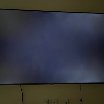 Grundig 65inc TV Köşelerde Kararma, Işık Sızması Ve Ayrık Panel Kusuru