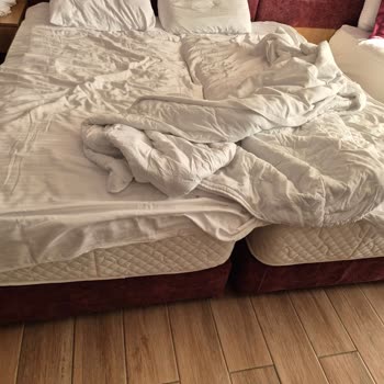 Lavanta Tepesi Hotel Burdur'da 5 Yıldızlı Otelde Kötü Konaklama Deneyimi!