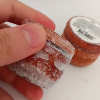 Nysa Kozmetik Tarihi Geçmiş Ve Rutubetlenmiş Migren Taşı